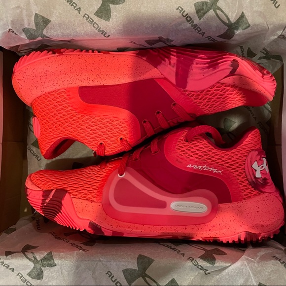 Brand new UA TB Spawn 2 size 5 - Picture 2 of 5